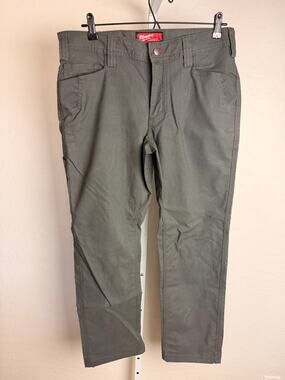 Milwaukee Work Pants Men’s 32x30 Gray Straight Fit Utility Carpenter Stretch NWT